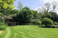 Tuinonderhoud met oog voor biodiversiteit
