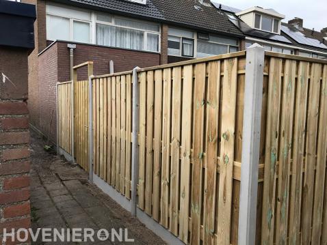 Hout beton schutting