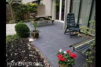 Achtertuin met terras