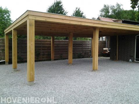 Houten carport