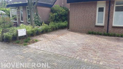 Bestrating van voortuin met klinkers