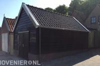 Houten schuur in klassieke Zeeuwse stijl