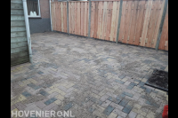 Straatwerk van betonklinkers