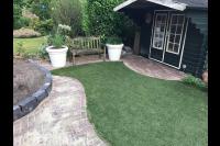 Bestrating en kunstgras leggen