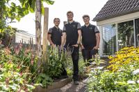 De vakmannen van de natuurlijke tuinen