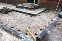 Entree bestraten met klinkers in waalformaat