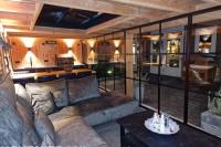 Bosman bouwt, tuinhout en schilderwerken