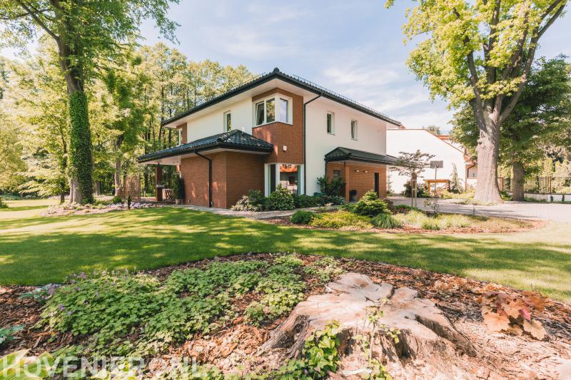 Frans in 't Hout Tuintechniek