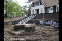 Aanleg grote tuin bij villa