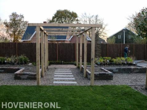 Grote houten pergola