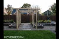 Grote houten pergola