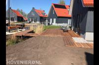 Houten vlonder en aanlegsteiger