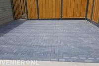 Straatwerk van betonklinkers