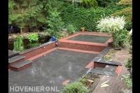 Bestrating met hoogteverschillen en trappetjes