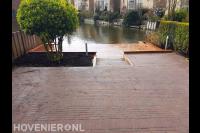 Hardhouten vlonder aan het water 1