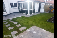 Tuinaanleg met nieuw terras en graszoden 2