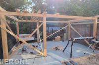 Plaatsen overkapping met inpandige berging en keramisch terras