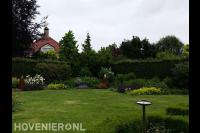 Goed onderhouden tuin en gazon