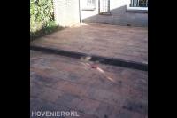 Terras van siertegels