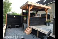 Houten overkapping met verlichting