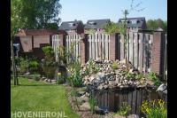 Vijver met rotsformatie 1