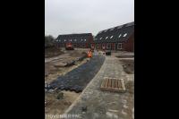 Bestraten van openbare weg in nieuwbouwwijk