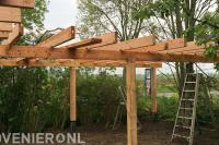 Houten pergola maken