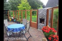 Terras met tuinhaard