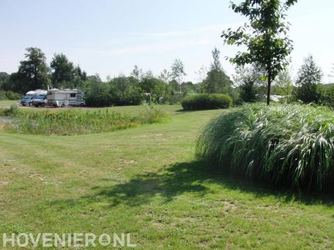 Onderhoud van buitenruimten en groen op camping 3