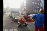 Direct in de aanhanger snipperen of in de tuin