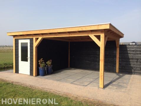 Houten overkapping met berging