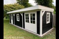 Blokhut met berging
