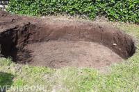 Gat graven voor trampoline