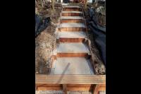 Trap naar terras aan het water 2