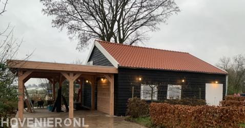 Carport inclusief paardenstal