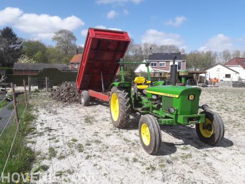 Tractor met kieper