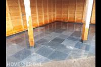 Sierbestrating onder overkapping