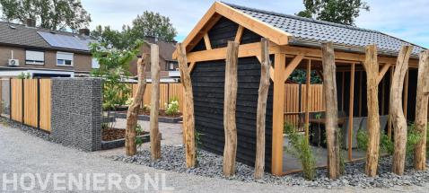 Robuuste houten overkapping op maat