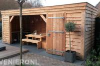 Houten overkapping met berging