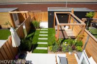 Tuinaanleg met terras, pergola, vlonder en gazon 1