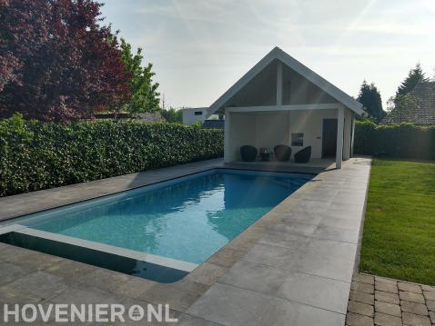 Aanleggen bouwkundig zwembad met poolhouse en douches