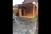 Houten overkapping met berging en zitbank