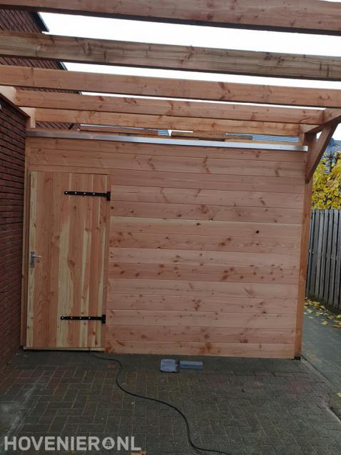 Houten carport en schuur bouwen 2