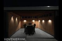 Veranda met verlichting
