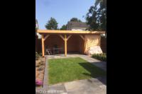 Houten overkapping met berging maken 2