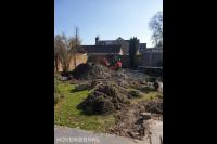 Tuin afgraven met minigraver