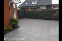 Oprit met keramische tegels