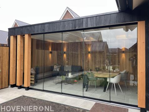 Tuinkamer geisoleerd, met glazenschuifwand