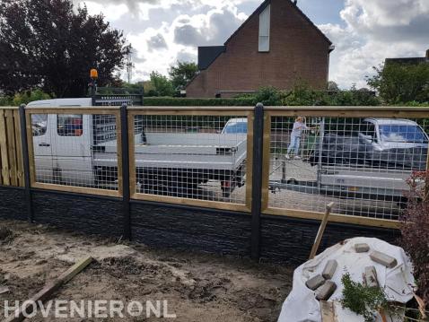 Schutting met betongaas schermen