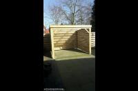 Houten overkapping met zijwanden